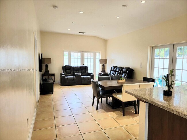 Foto del edificio - 5267 NW 186th Ln