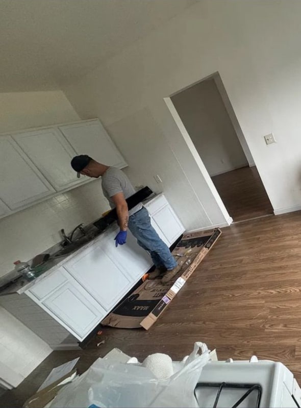 Building Photo - 2001 Amelia Ave