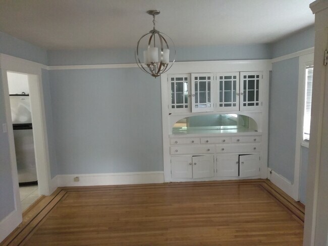 Dining room - 2112 11th Ave