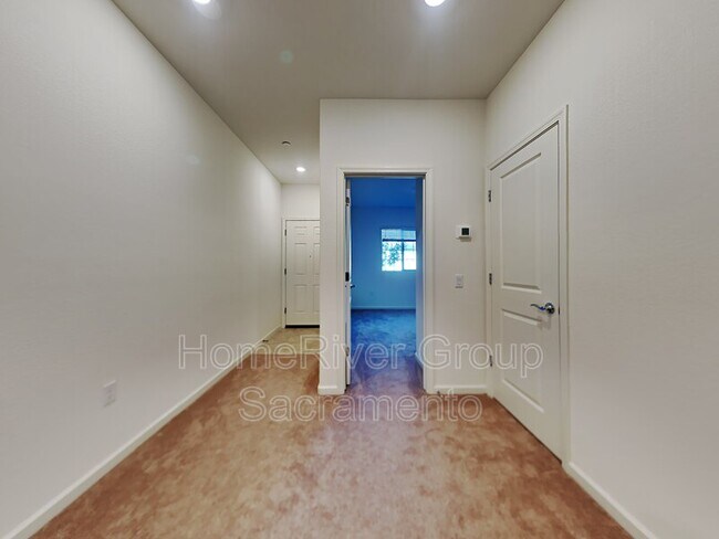 Foto del edificio - 12840 Herringbone Way