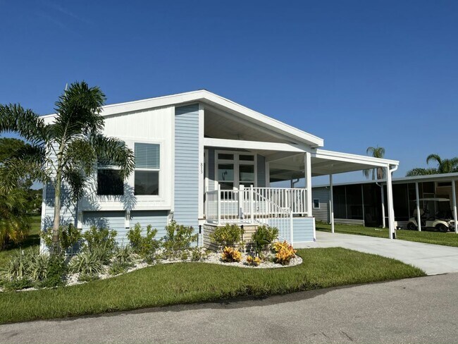 Foto del edificio - 813 Avanti Way Blvd