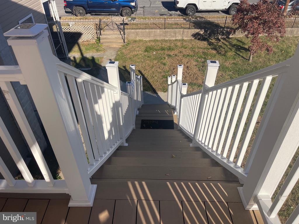 Primary Photo - 20 Pennsylvania Ave