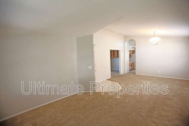 Building Photo - 15256 W Melissa Ln