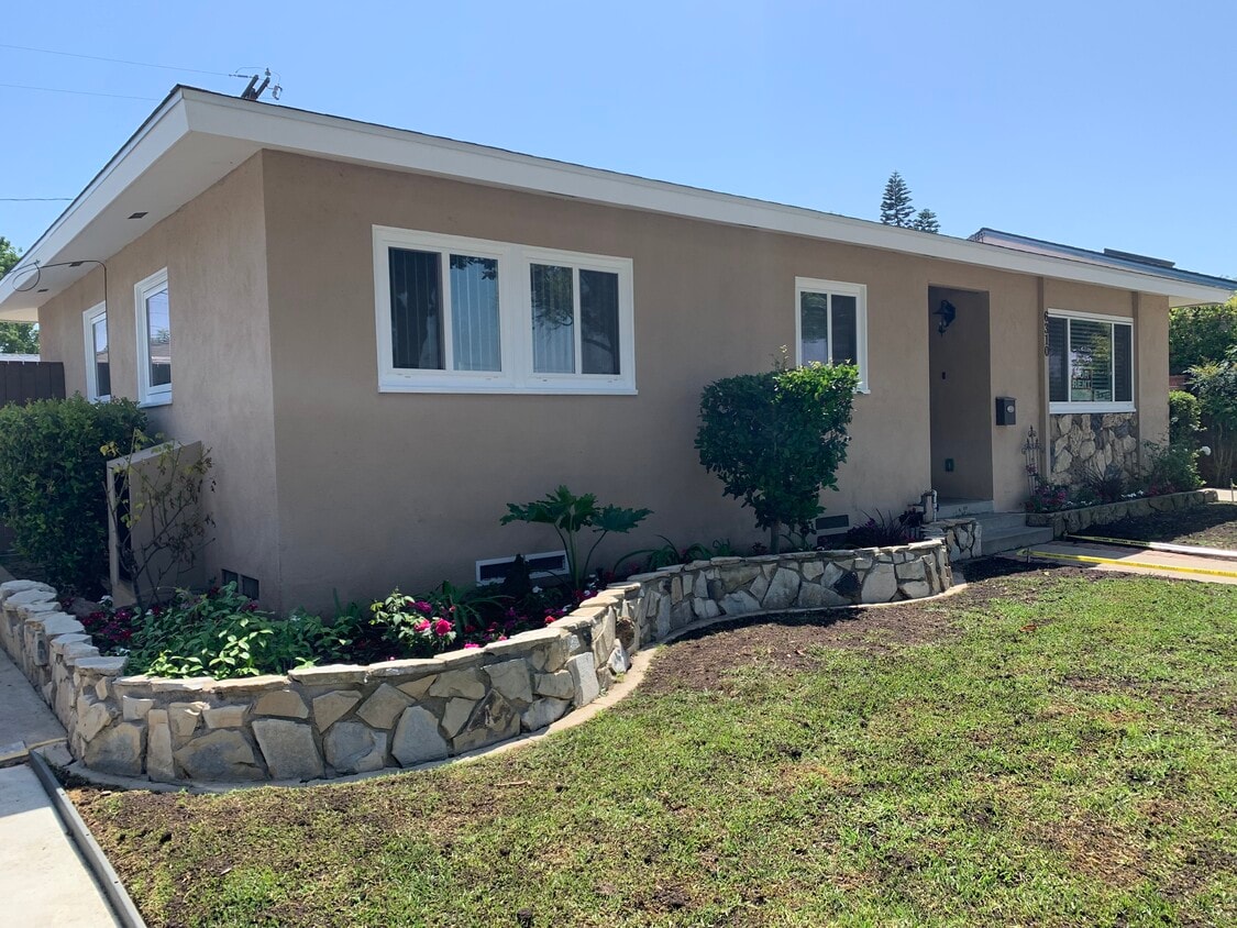 6310 E Stearns St, Long Beach, CA 90815 House for Rent in Long Beach