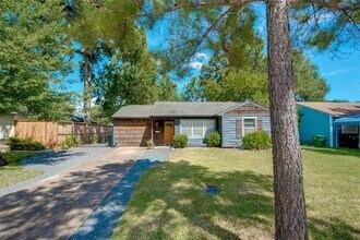 Building Photo - 7202 Housman