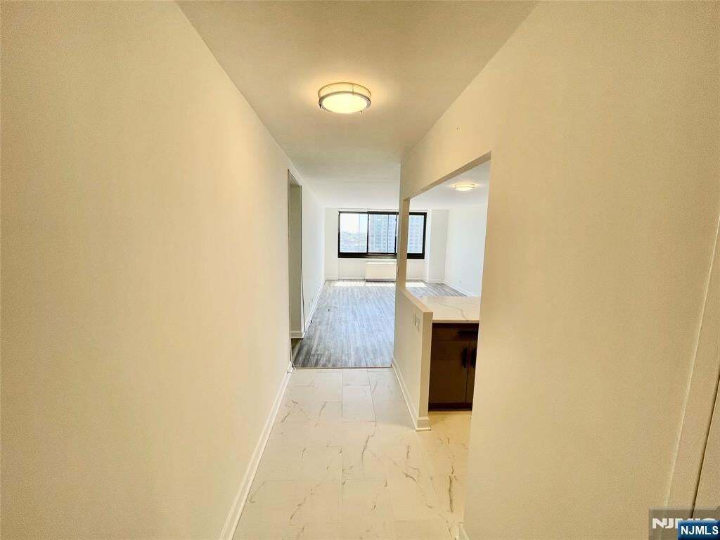 Foto principal - 770 Anderson Ave