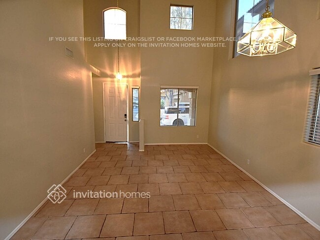 Building Photo - 125 N 22nd Pl