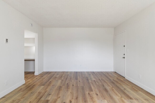 Foto del edificio - 1230 Hillandale