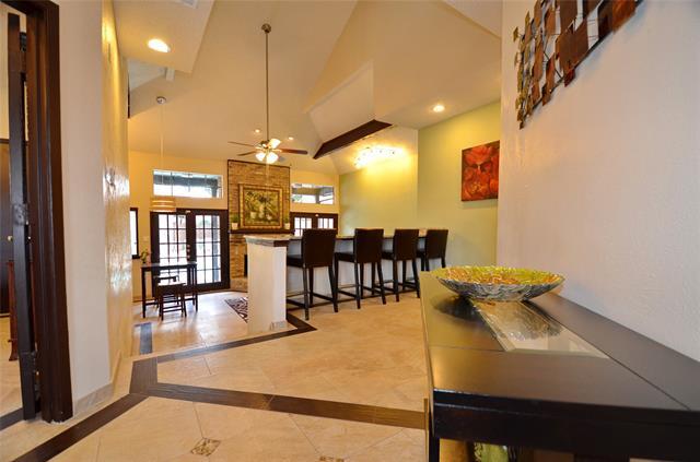Foto del edificio - 5630 Spring Valley Rd