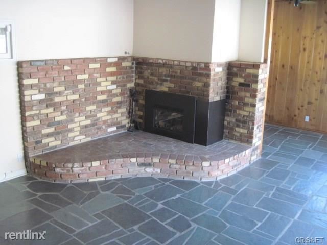 Building Photo - 3 br, 2 bath House - 23541 Collins St