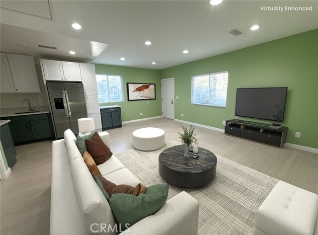 Foto principal - 8520 Fenwick St