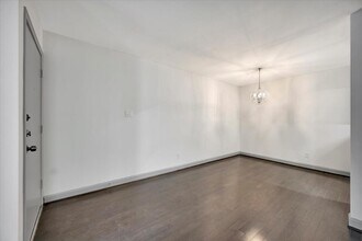 Building Photo - 1601 S Shepherd Dr