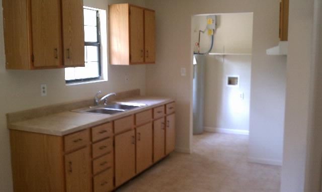 Foto del edificio - 12126 Monterey Road