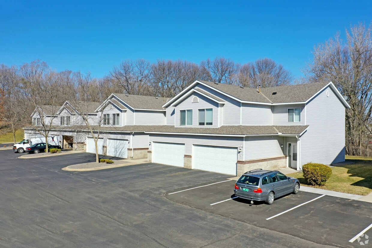 Primary Photo - Regency Park