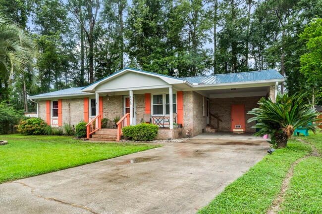 Photo - 705 Burcale Pl House