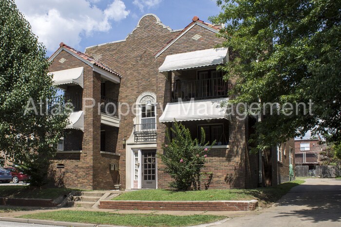 Primary Photo - 1411 S Trenton Ave