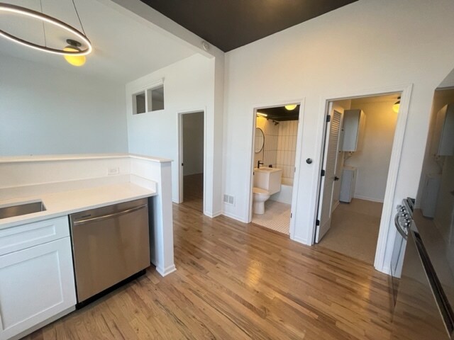 Foto del edificio - 651 N Paulina St