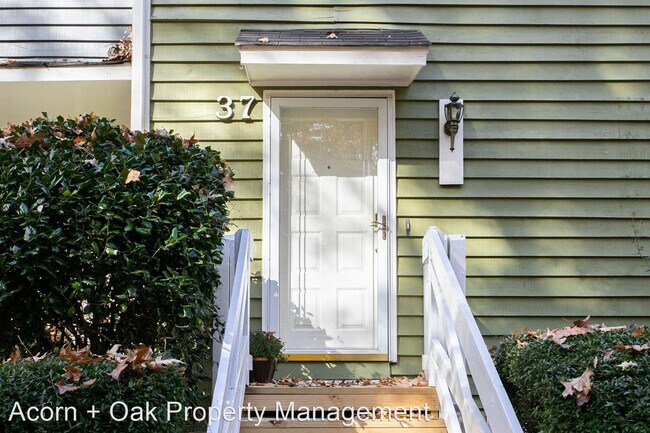 Building Photo - 3 br, 2.5 bath House - 37 Willow Bridge Drive