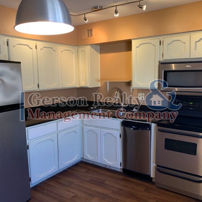 Foto del edificio - Charming 2 bedroom 1 bath condo