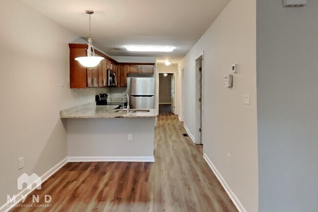 Foto del edificio - 2434 Bellview Ave NW