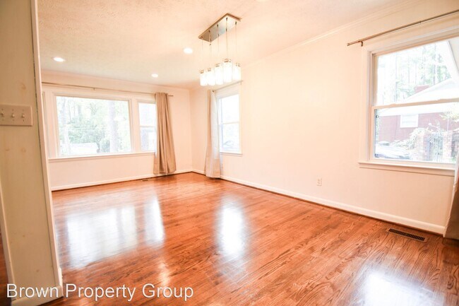Building Photo - 4 br, 3 bath House - 706 Emeline Ave