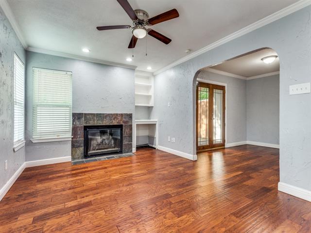 Building Photo - 2209 Park Hill Dr