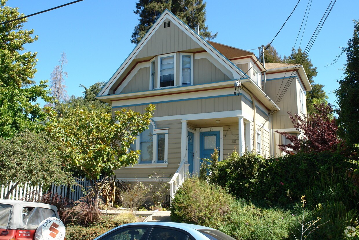 Building Photo - 46 Yosemite Ave