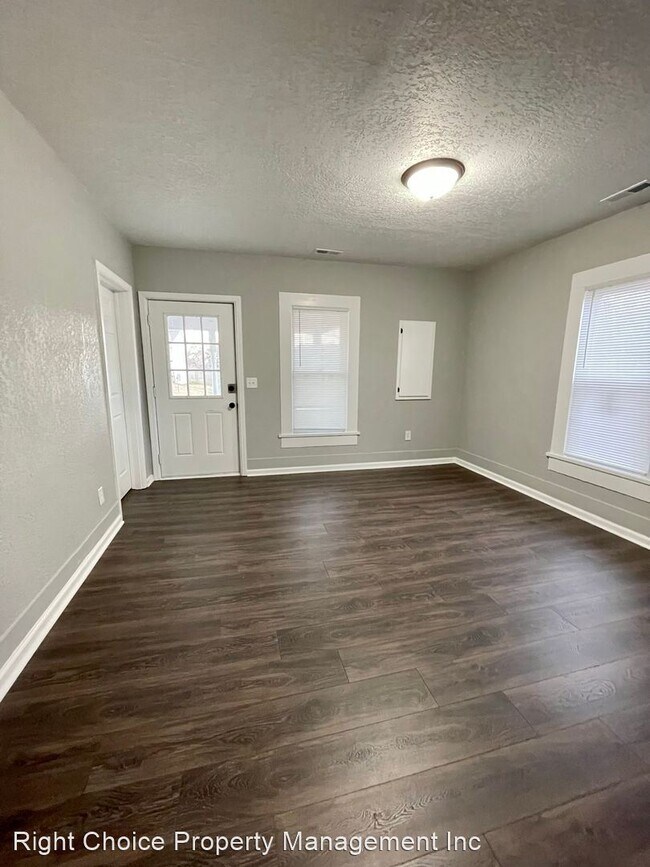 Foto del edificio - 3 br, 2 bath House - 808 Reyburn St