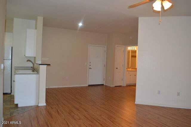 Building Photo - 1701 E Colter St