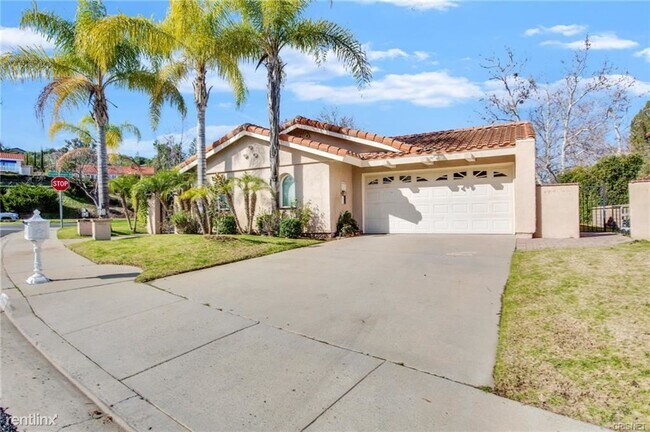 Building Photo - 4 br, 2 bath House - 2351 Topsail Cir