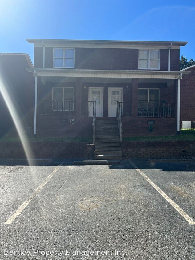 420 Snow St, Kannapolis, NC 28081 House Rental in Kannapolis, NC