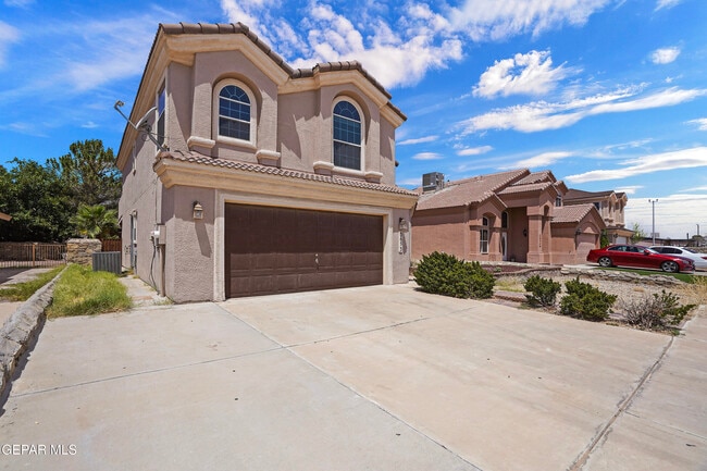 Building Photo - 3653 Tierra Inca Dr