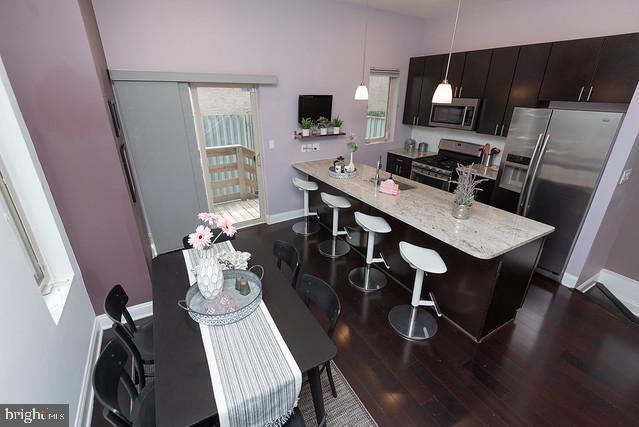 Foto del edificio - 1357 N Mascher St