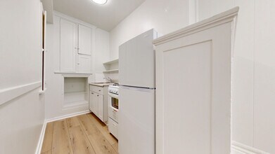 Building Photo - 509 Taylor St