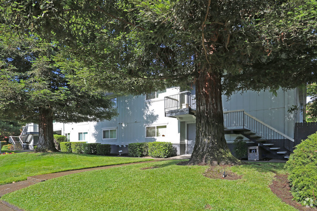 Building Photo - Heatherwood Apartments