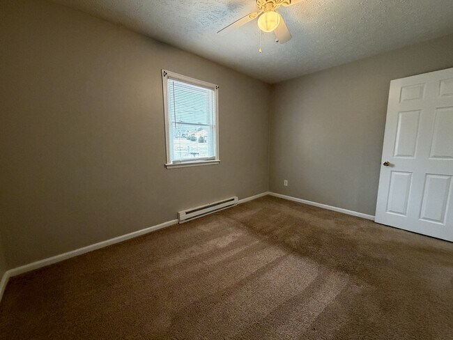 Foto del edificio - 187 Loch Ln