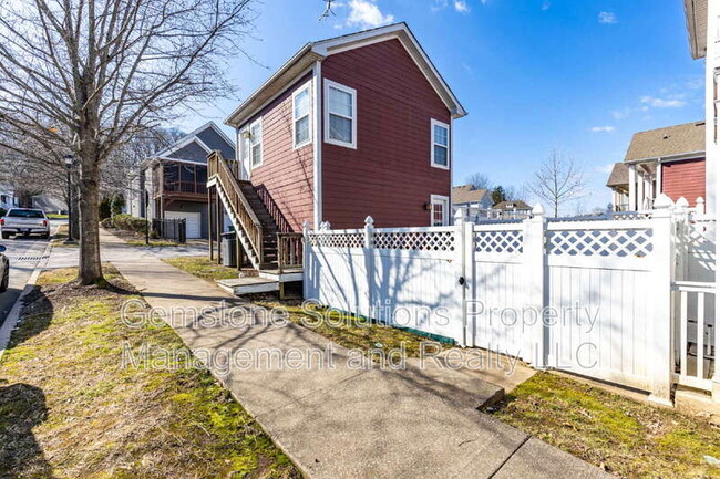 Foto del edificio - 1308 Concord Mill Ln