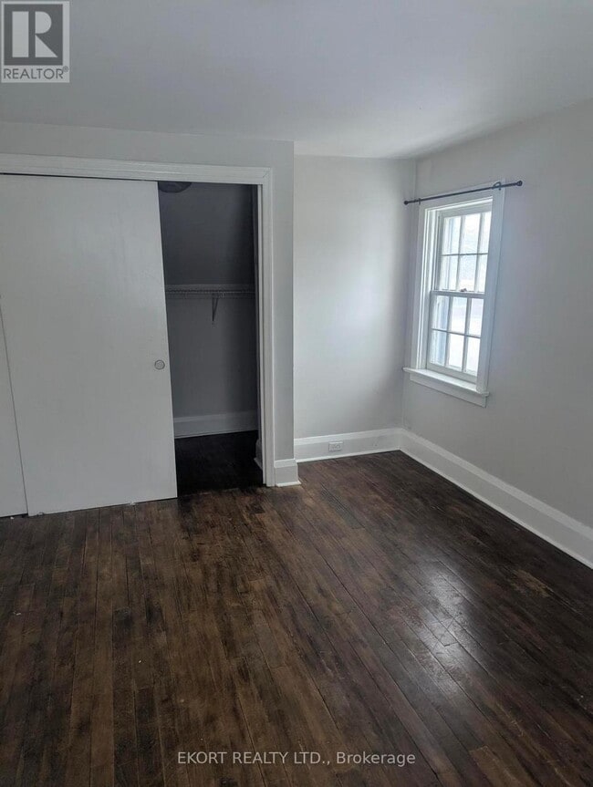 Building Photo - 306 MacDonald Ave