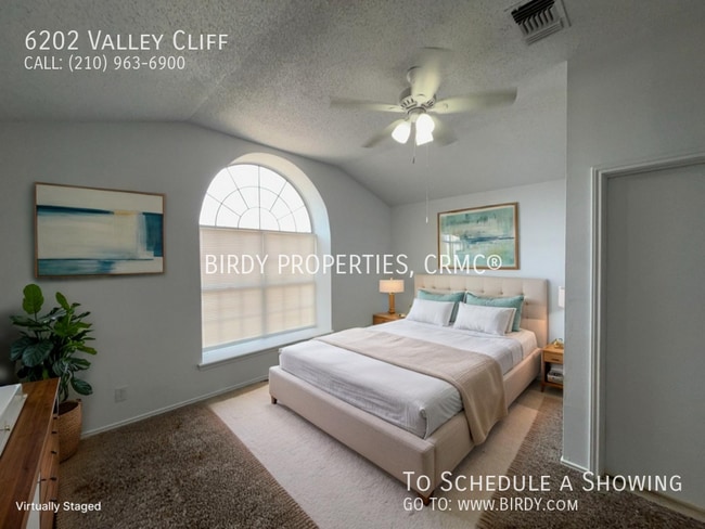Building Photo - 6202 Valley Clf