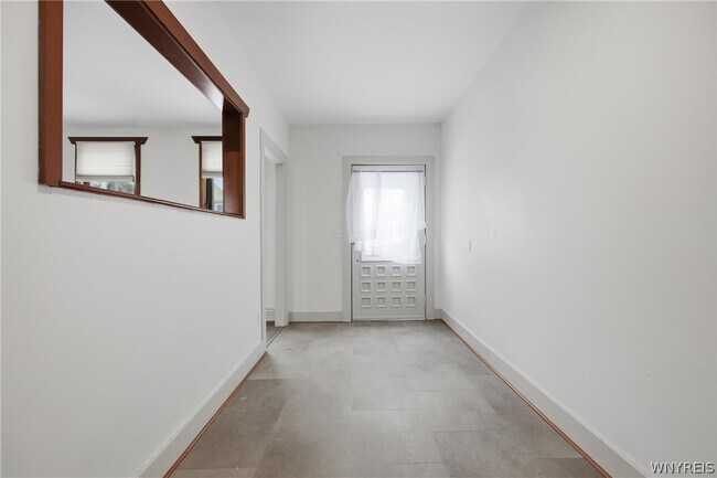 Foto del edificio - 444 W Ferry St