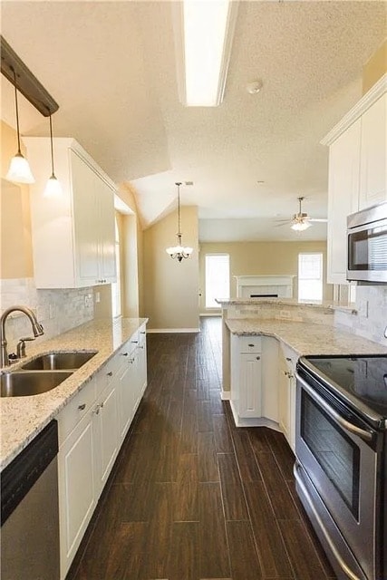 Foto del edificio - 8161 Durham Dr