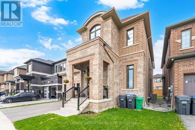 Photo du bâtiment - 18 Tweedhill Ave