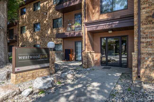 Foto del edificio - Westwood Park