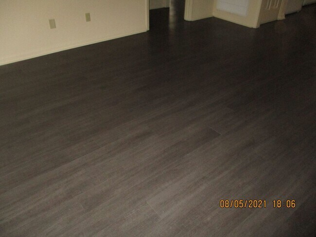 Foto del edificio - 2802 Partridge Dr