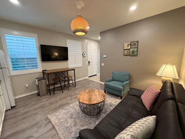 Foto del edificio - 15495 Fennel Pl