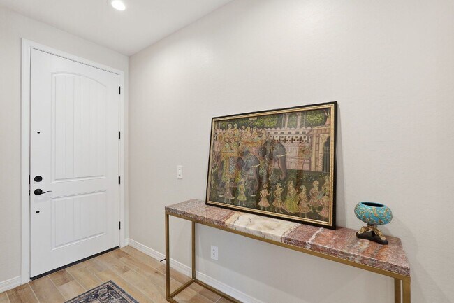 Foto del edificio - 4436 N 202nd Ln