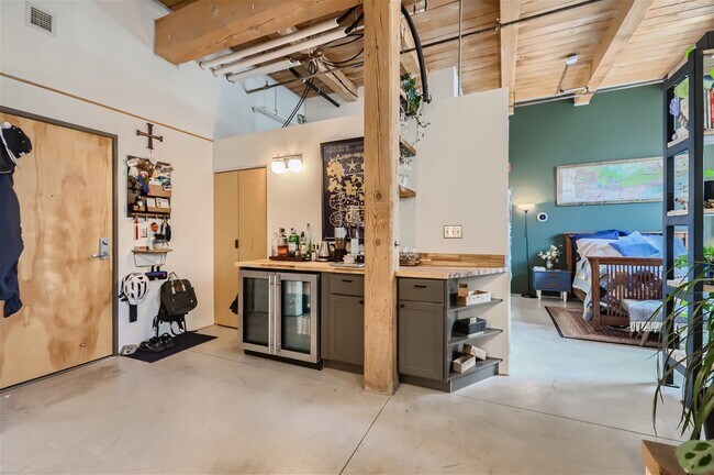 Foto del edificio - 127 5th St NE