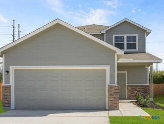 Building Photo - 2417 Dino Dr