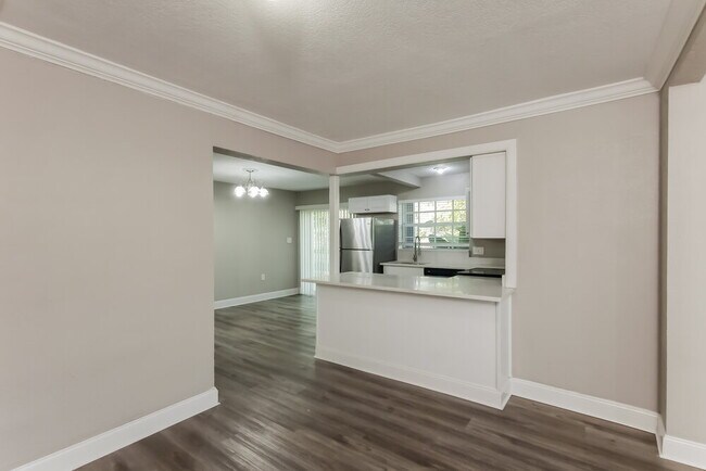 Foto del edificio - 1001 SW 25th Ave