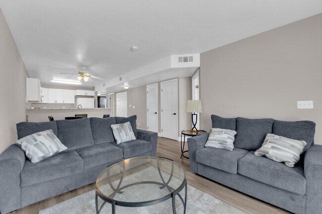 Foto del edificio - 2110 Sleepy Ct